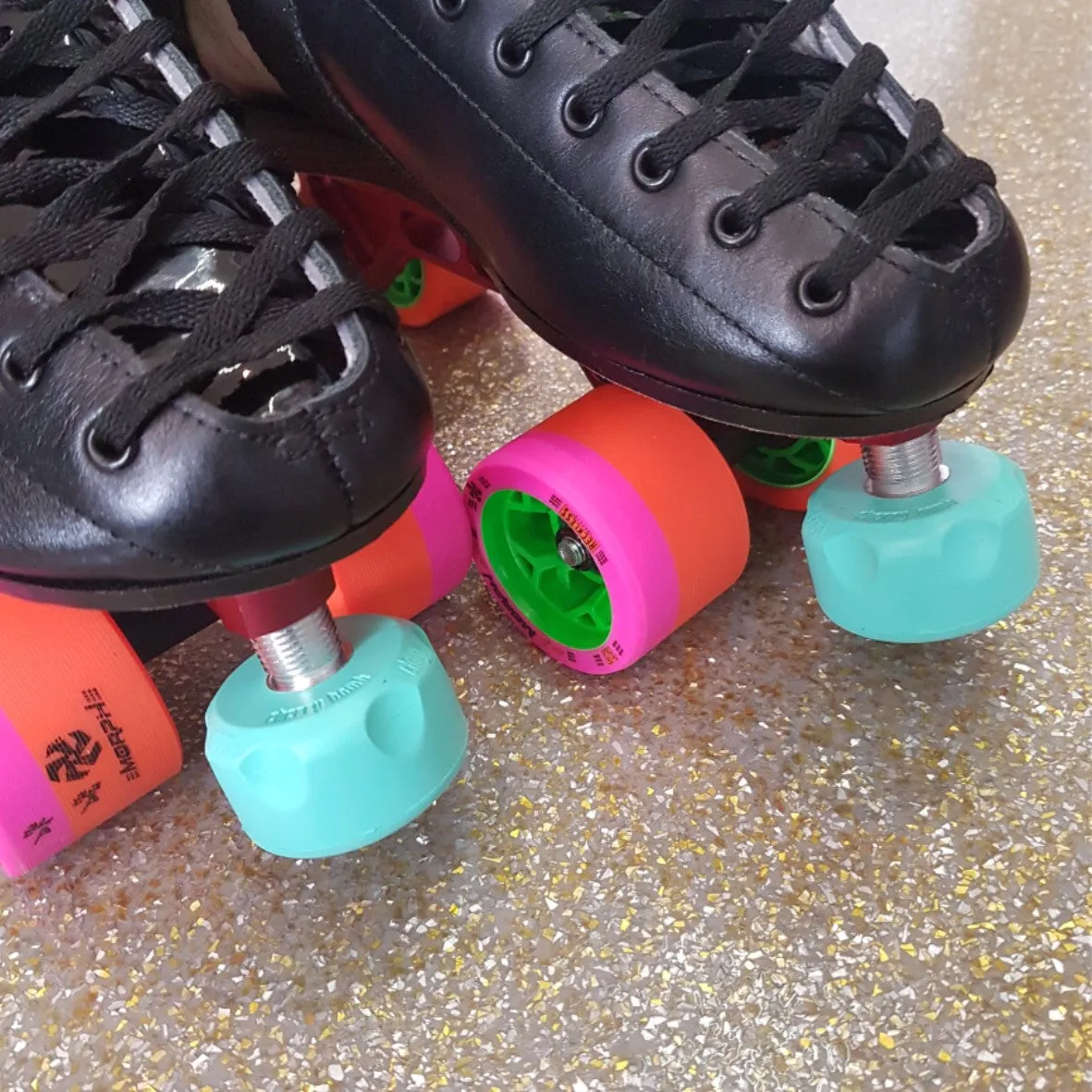 Cherry Bomb Toe Stops Long Stem