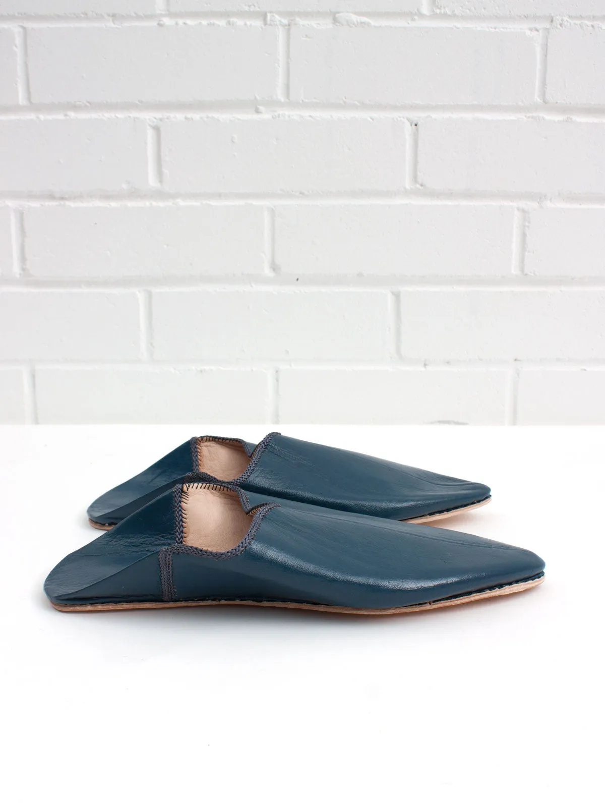 Moroccan Plain Pointed Babouche Slippers, Indigo